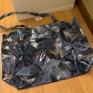 Victoria’s Secret PINK tote bag - blue and clear floral NWT